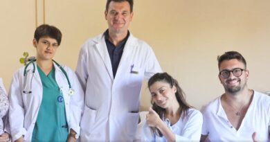 U sëmur rëndë gjatë pushimeve në Sarandë, mjekët shqiptarë i shpëtojnë jetën turistes italiane. Rama: Kjo është shëndetësia shqiptare….