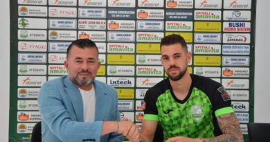 Futbollisti nga Delvina firmos me Egnatian, do luajë në Conference League